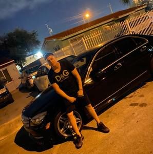 Meet your Posher, Yoel